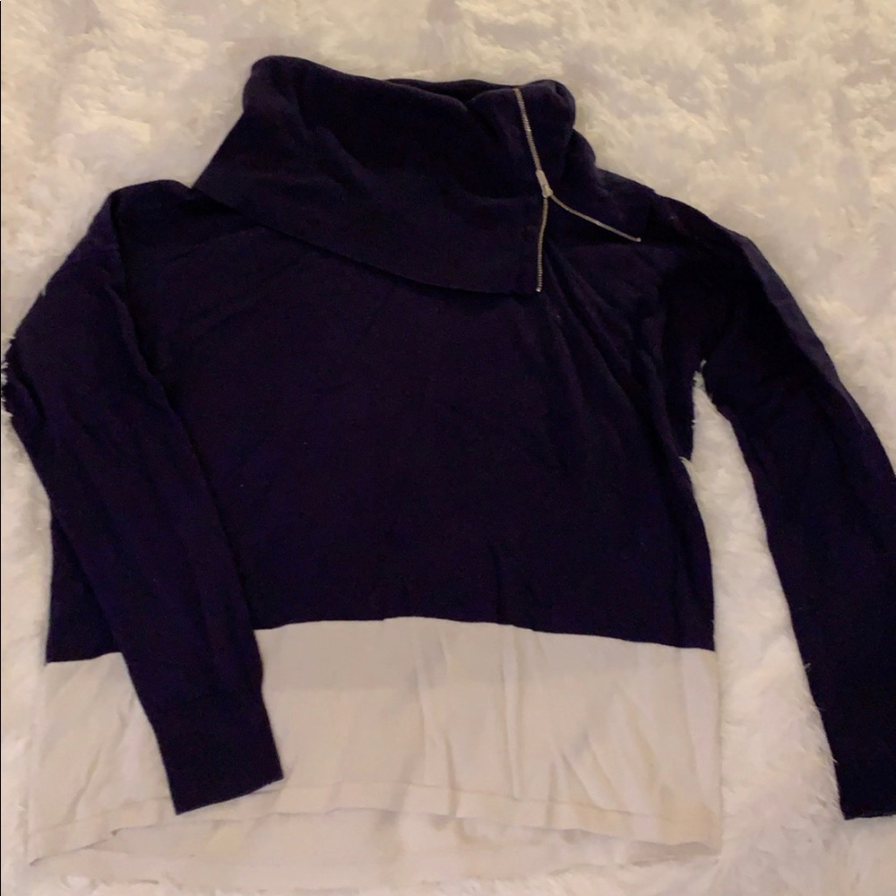 Long Sleeve sweater 2 different colors